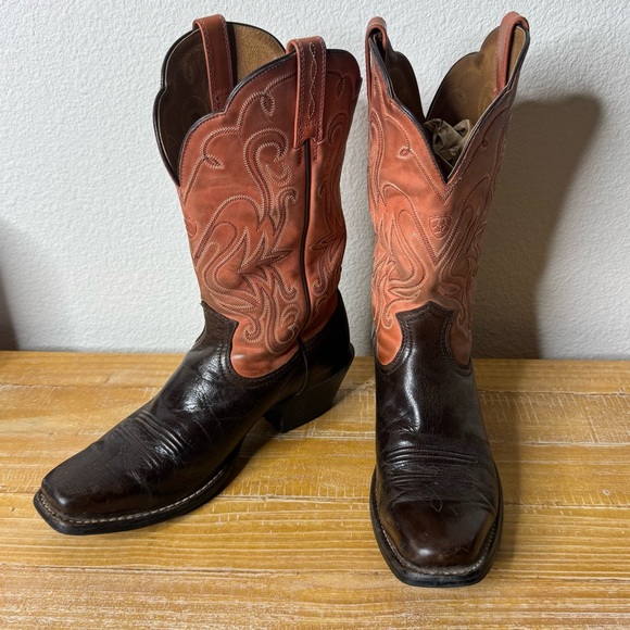 ARIAT Womens Pink/Coral Cowgirl SIZE 8.5 B Western Snip Toe Boot Style - Picture 1 of 14